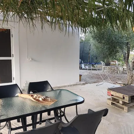 Corfu Oasis بيت للعطل